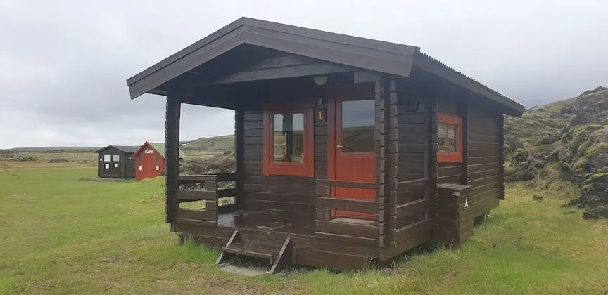 Kulübe (Private WC, shared showers)
