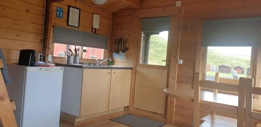 Kulübe (Private WC, shared showers)