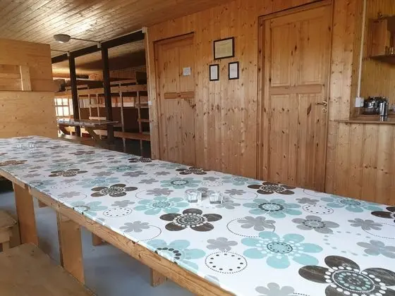 Ortak Ranzalı Oda, Karma Ranzalı Oda