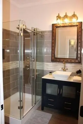 Oda, Özel Banyo (Seafarer - Queen Deluxe Room)