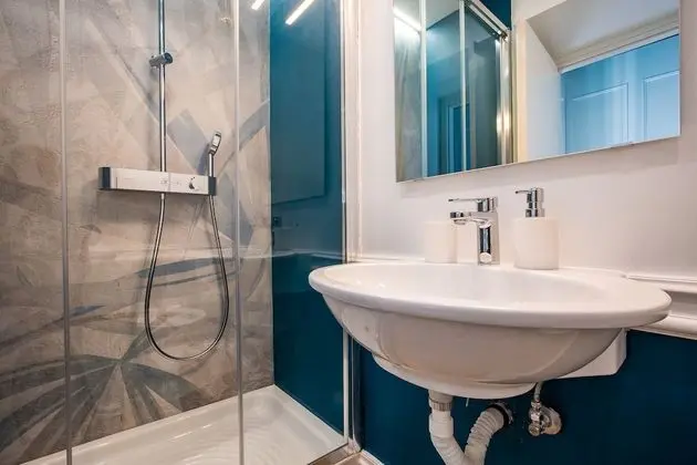 Family Dört Kişilik Oda