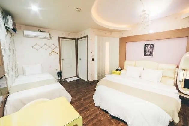 Deluxe İki Ayrı Yataklı Oda