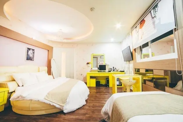 Deluxe İki Ayrı Yataklı Oda