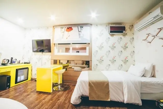 Deluxe İki Ayrı Yataklı Oda