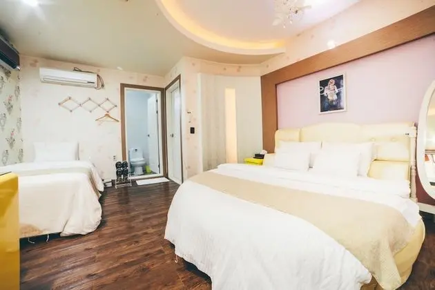 Deluxe İki Ayrı Yataklı Oda