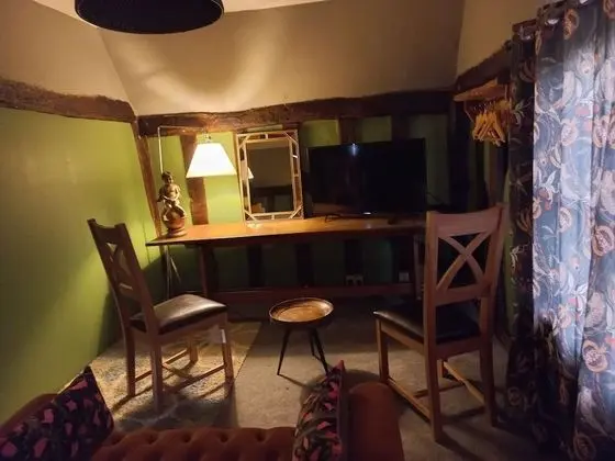 Deluxe Stüdyo Süit