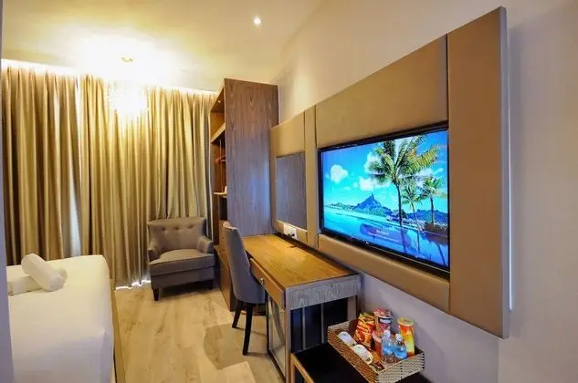 Deluxe Stüdyo Süit, 1 En Büyük (King) Boy Yatak, Şehir Manzaralı