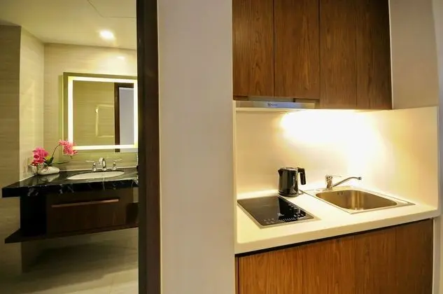 Deluxe Stüdyo Süit, 1 En Büyük (King) Boy Yatak, Şehir Manzaralı