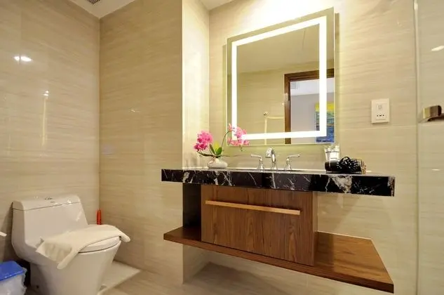 Deluxe Stüdyo Süit, 1 En Büyük (King) Boy Yatak, Şehir Manzaralı