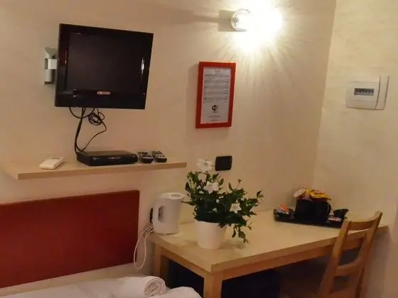 Standard Tek Büyük veya İki Ayrı Yataklı Oda