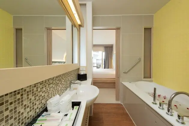 Leisure Pool View Room