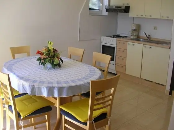 Apart Daire, 2 Yatak Odası, Balkon