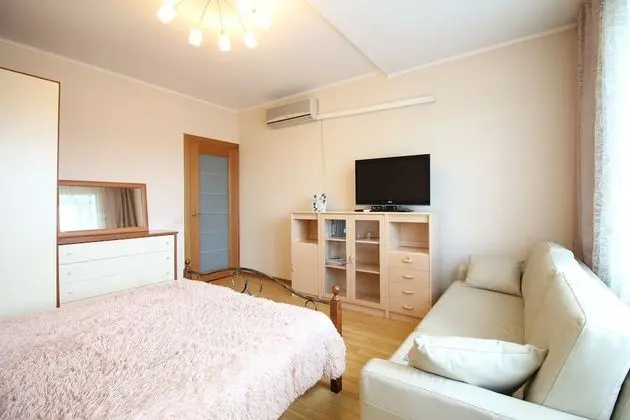 Business Apart Daire, 1 Büyük (Queen) Boy Yatak ve Çekyat, Sigara İçilmez, Şehir Manzaralı