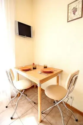 Business Apart Daire, 1 Büyük (Queen) Boy Yatak ve Çekyat, Sigara İçilmez, Şehir Manzaralı