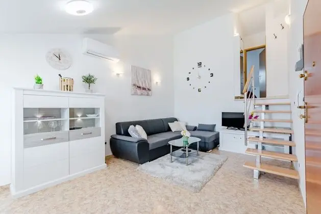 Apart Daire, Deniz Manzaralı