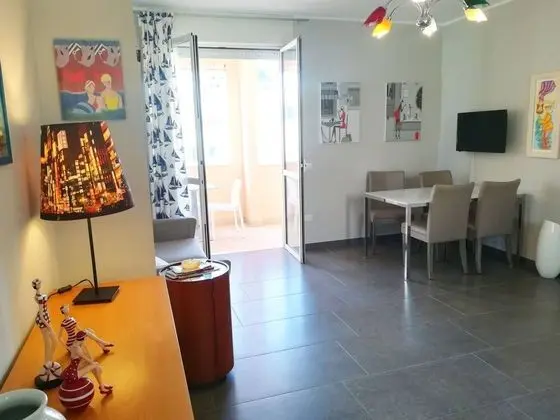 Ev, 2 Yatak Odası, Balkon