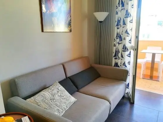 Ev, 2 Yatak Odası, Balkon
