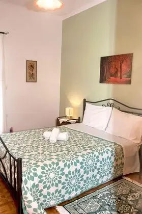 Apart Daire, 2 Yatak Odası, Sigara İçilebilir, Şömine