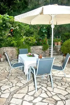 Apart Daire, 2 Yatak Odası, Sigara İçilebilir, Şömine