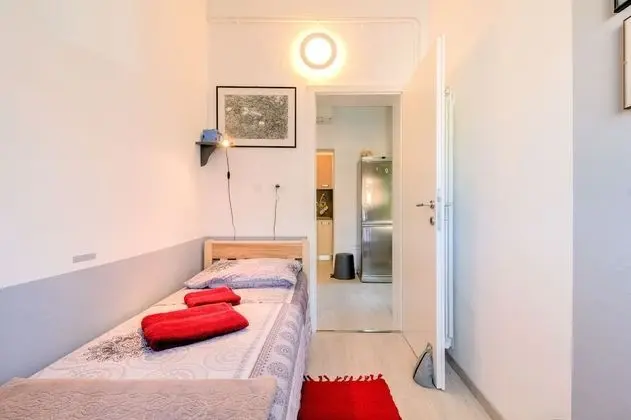 Design Apart Daire, 2 Yatak Odası, Balkon, Avlu