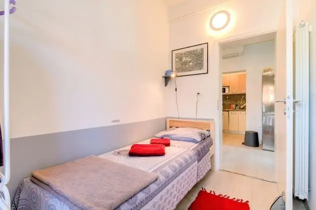 Design Apart Daire, 2 Yatak Odası, Balkon, Avlu