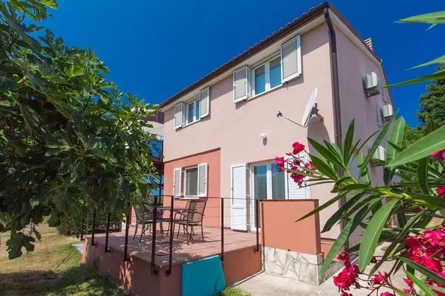 Design Apart Daire, 2 Yatak Odası, Teras, Bahçeli