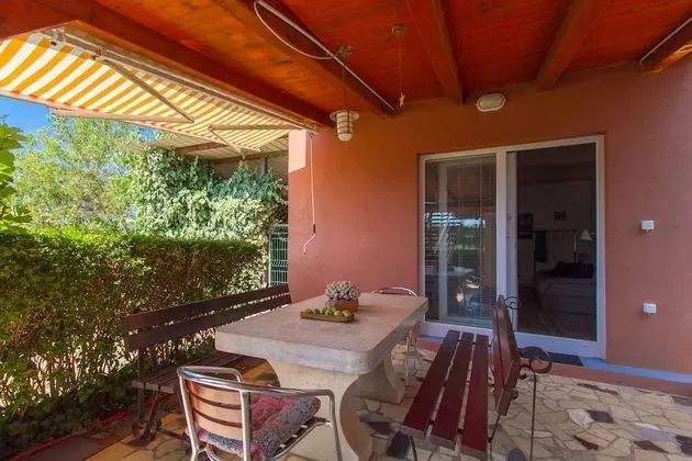 Design Stüdyo, Veranda, Bahçeli