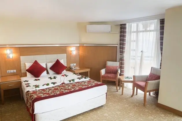 1 Çift ​​kişilik Yatak Sea View