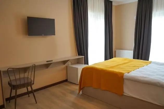 Economy Tek Büyük Yataklı Oda