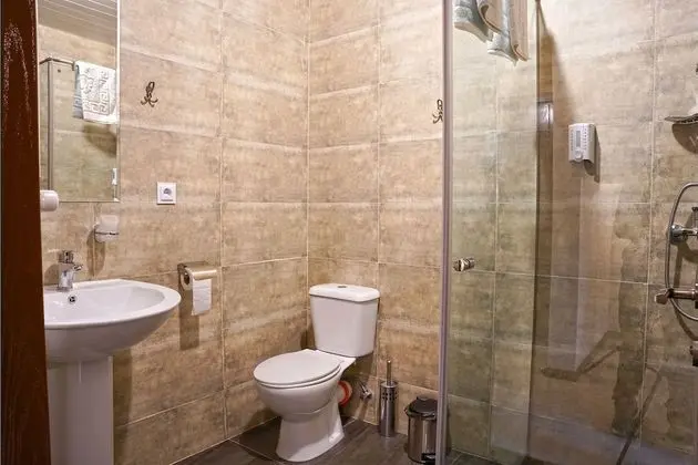 Standard Tek Büyük Yataklı Oda