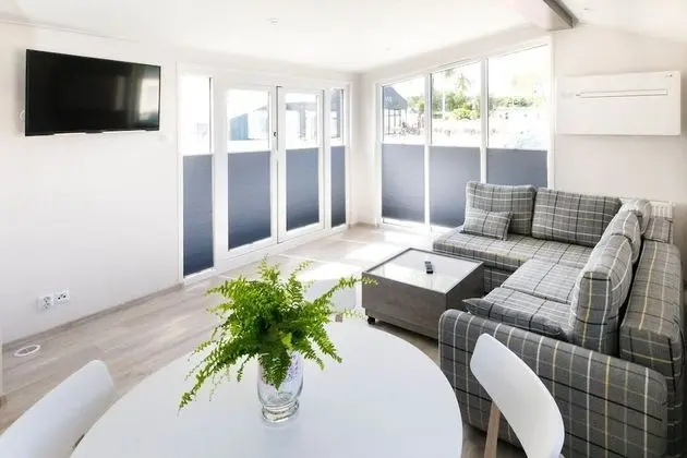 Deluxe Kır Evi (6 people)