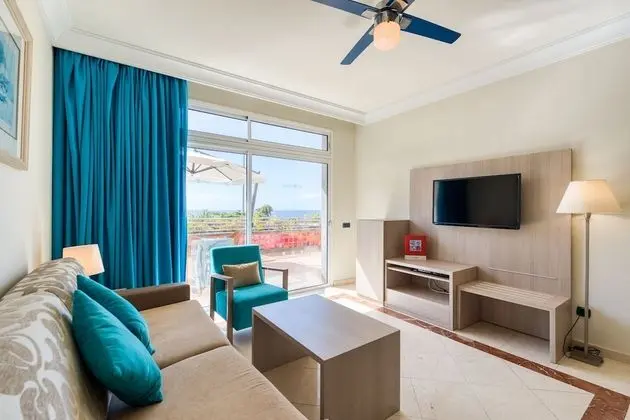 Deluxe Apart Daire, 1 Yatak Odası, Balkon, Plaj Manzaralı