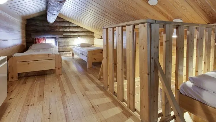 Kulübe, Sauna, Asma Kat (70 m2)