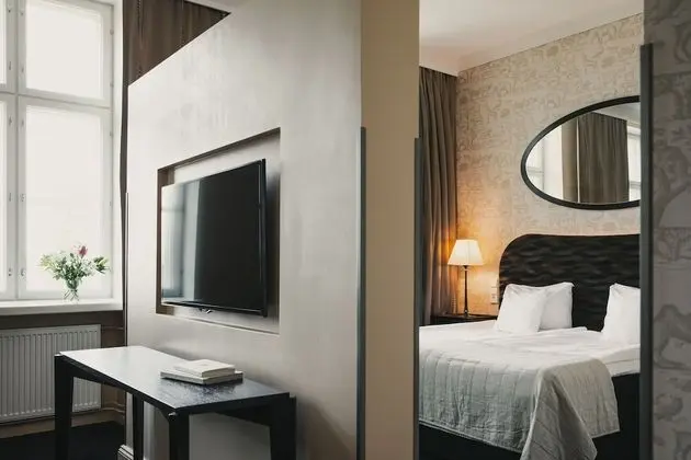 Deluxe-double King Room with Bath (Annex)