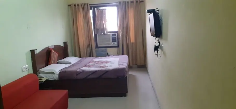 Super Deluxe Room