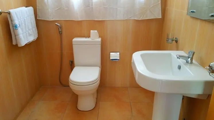 Standard Tek Büyük Yataklı Oda, Bahçe Manzaralı