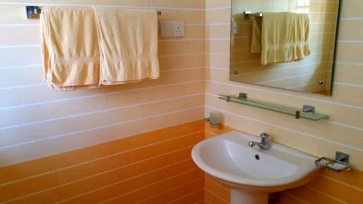 Standard Tek Büyük Yataklı Oda, Bahçe Manzaralı
