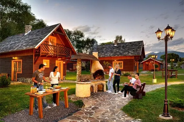 Bungalov Capacity 7