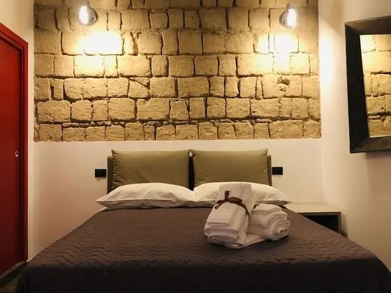 Tek Büyük Yataklı Oda, Balkon