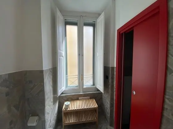 Tek Büyük Yataklı Oda, Balkon