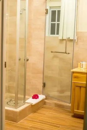 Standard Tek Büyük Yataklı Oda, 1 Büyük (Queen) Boy Yatak, Bahçe Manzaralı