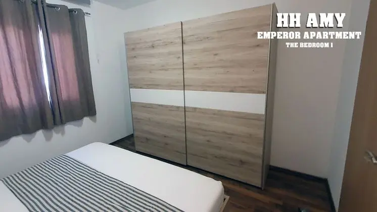 Ev, 4 Yatak Odası, Sıcak Su Havuzu