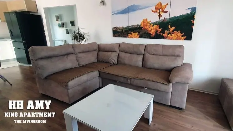 Ev, 4 Yatak Odası, Sıcak Su Havuzu