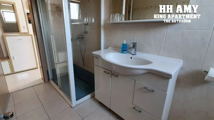 Ev, 4 Yatak Odası, Sıcak Su Havuzu