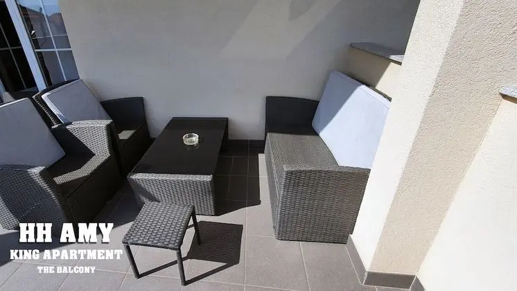 Ev, 4 Yatak Odası, Sıcak Su Havuzu