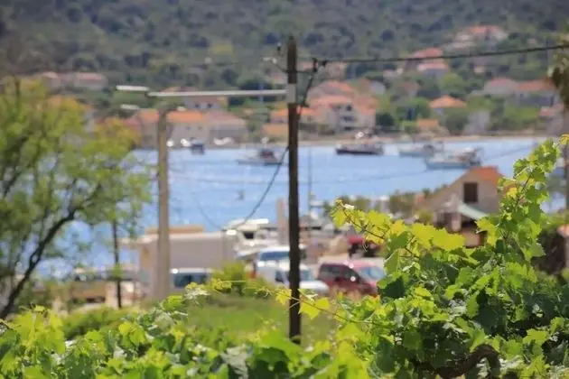 Ev (Holiday Home Ante - 50 m from beach -)