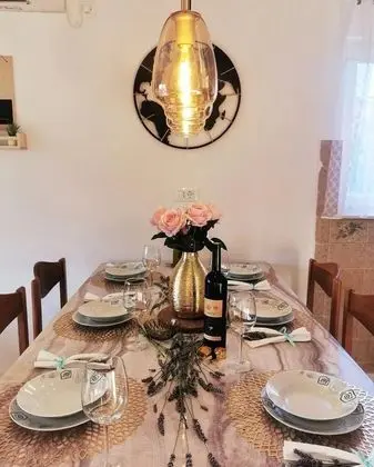 Ev (Holiday Home Ante - 50 m from beach -)