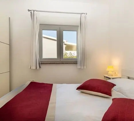 Family Ev, Birden Çok Yatak, Bahçeli (Holiday Home Banjole 1 tennis and)