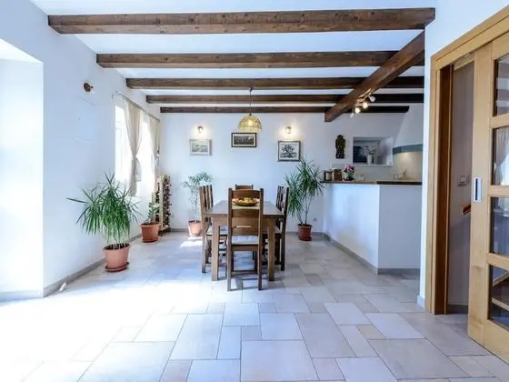 Ev (Three Bedroom Holiday Home)