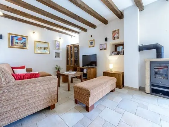 Ev (Three Bedroom Holiday Home)